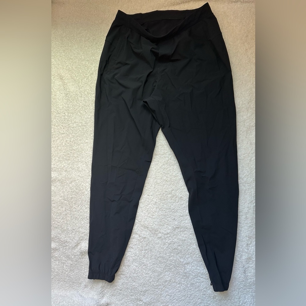 Lulu lemon surge joggers